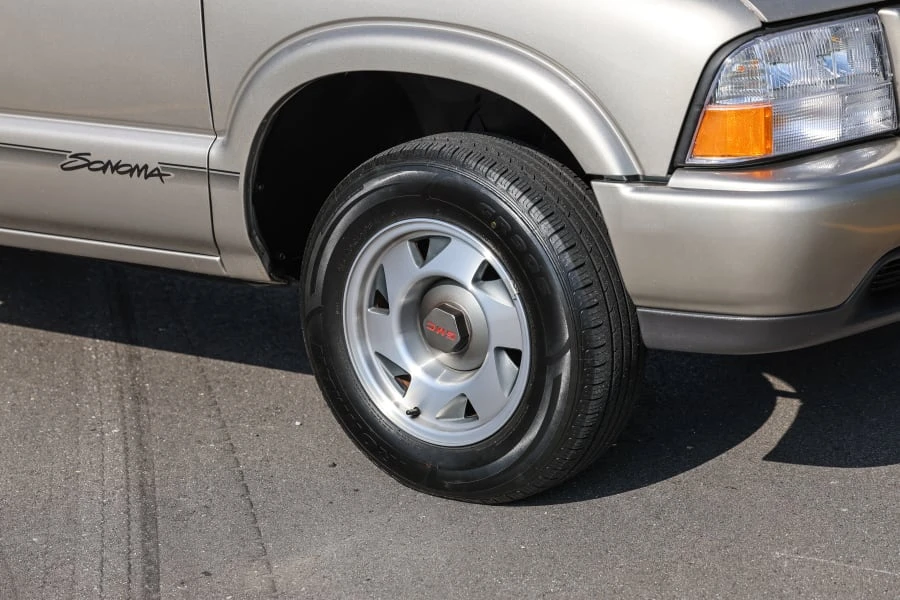 1998 GMC S-15/Sonoma - Image 17 of 31