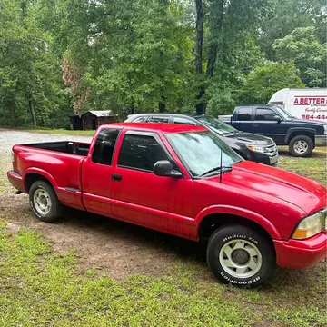 1998 GMC Sonoma SLS Pickup 3D 6 ft