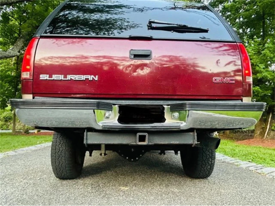 1998 GMC Suburban 8th Gen - Image 12 of 18