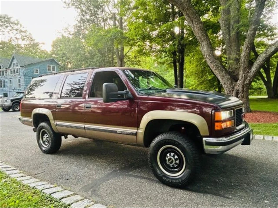 1998 GMC Suburban 8th Gen - Image 11 of 18
