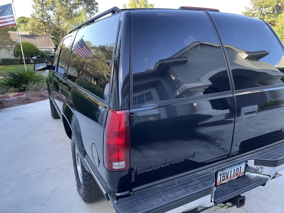 1998 GMC Suburban 8th Gen - Image 9 of 31