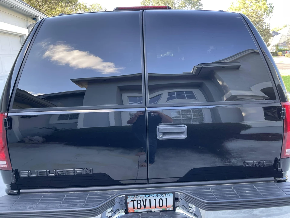 1998 GMC Suburban 8th Gen - Image 27 of 31