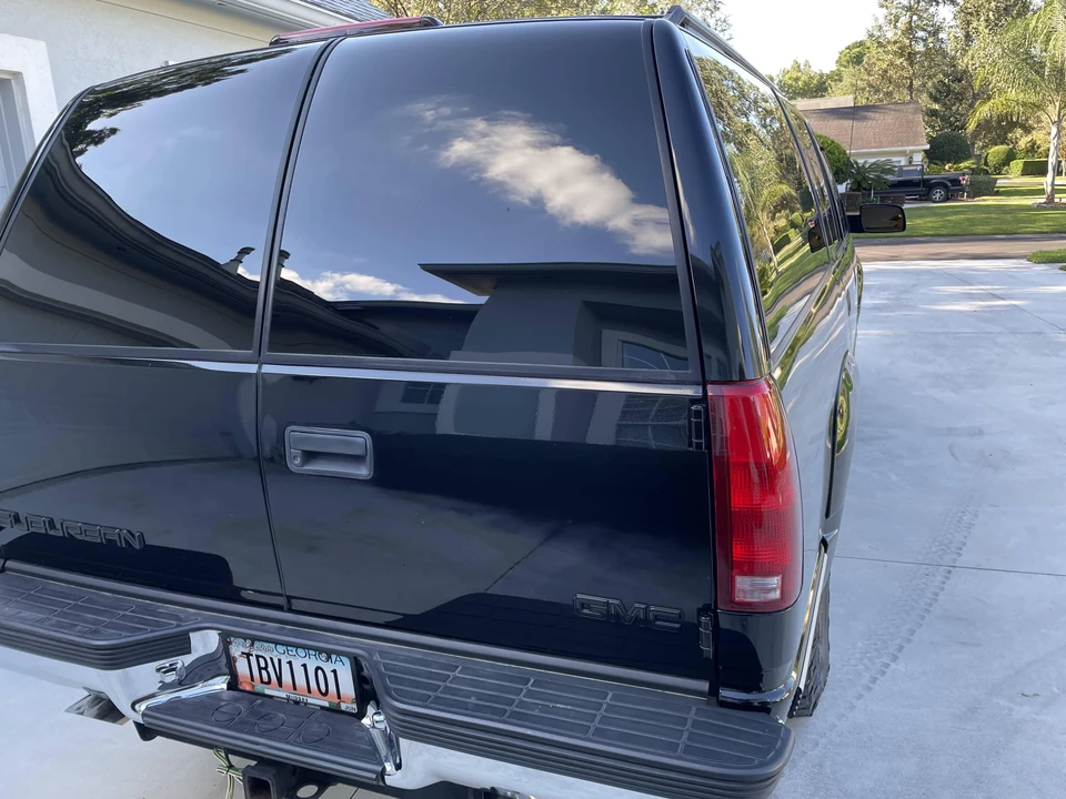 1998 GMC Suburban 8th Gen - Image 10 of 31