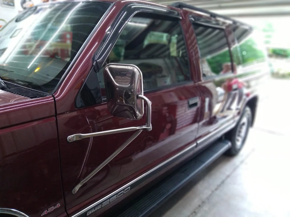 1998 GMC Suburban 8th Gen - Image 28 of 31