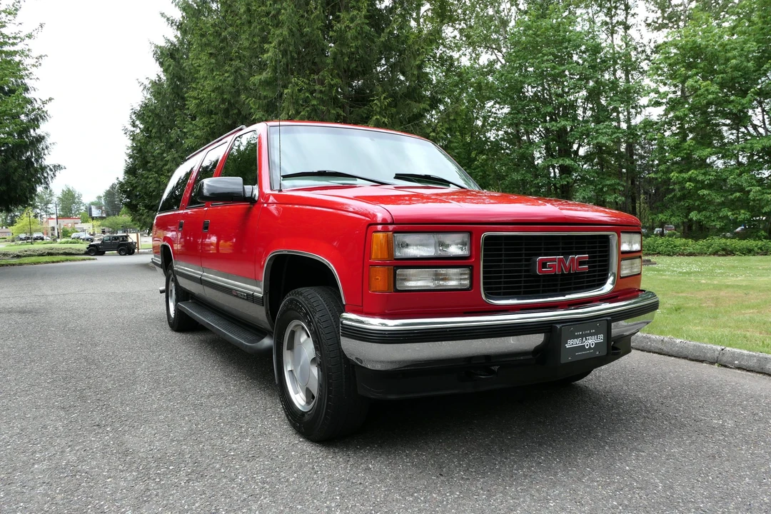1998 GMC Suburban 8th Gen - Image 15 of 31