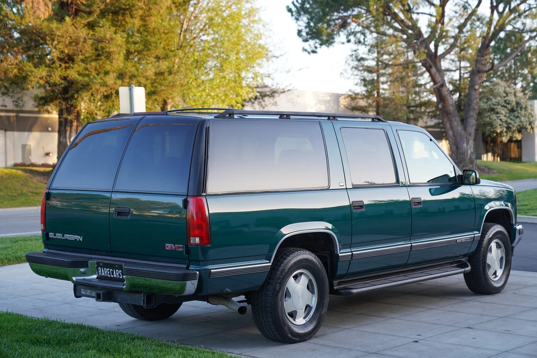 1998 GMC Suburban 8th Gen - Image 20 of 31