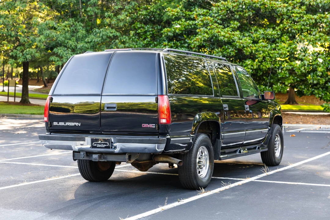 1998 GMC Suburban 8th Gen - Image 15 of 31