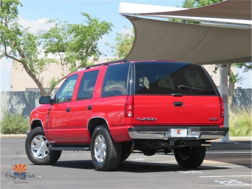 1998 GMC Yukon 1st Gen - Image 4 of 31