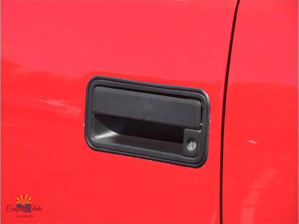1998 GMC Yukon 1st Gen - Image 26 of 31