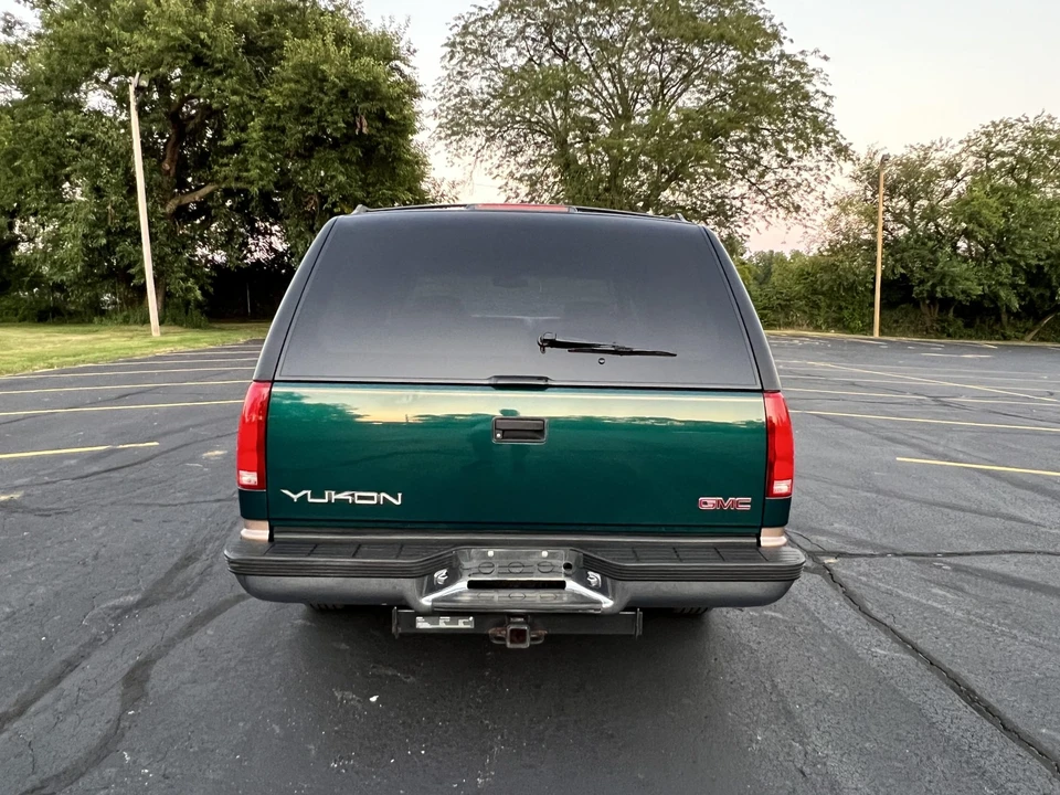 1998 GMC Yukon 1st Gen - Image 10 of 31