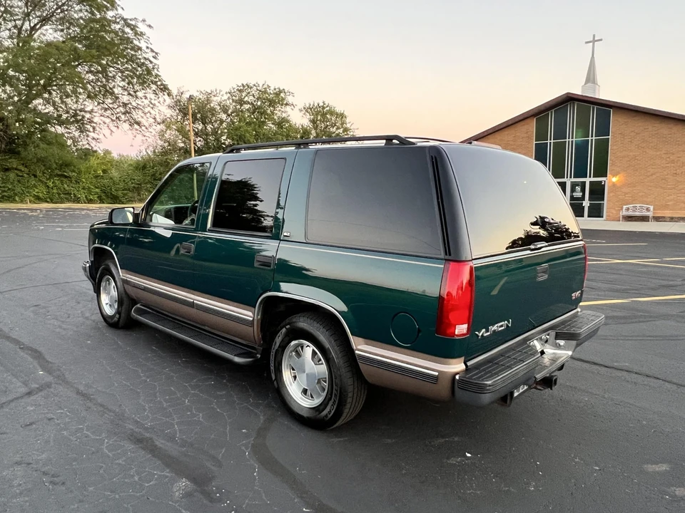 1998 GMC Yukon 1st Gen - Image 8 of 31