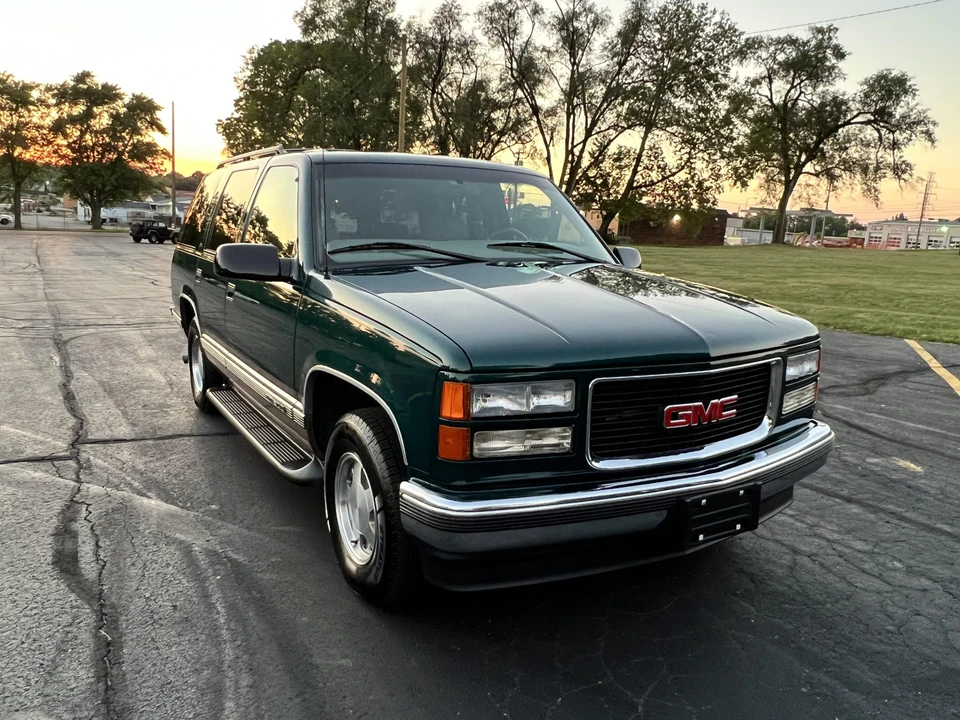 1998 GMC Yukon 1st Gen - Image 18 of 31