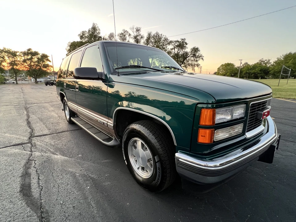 1998 GMC Yukon 1st Gen - Image 17 of 31