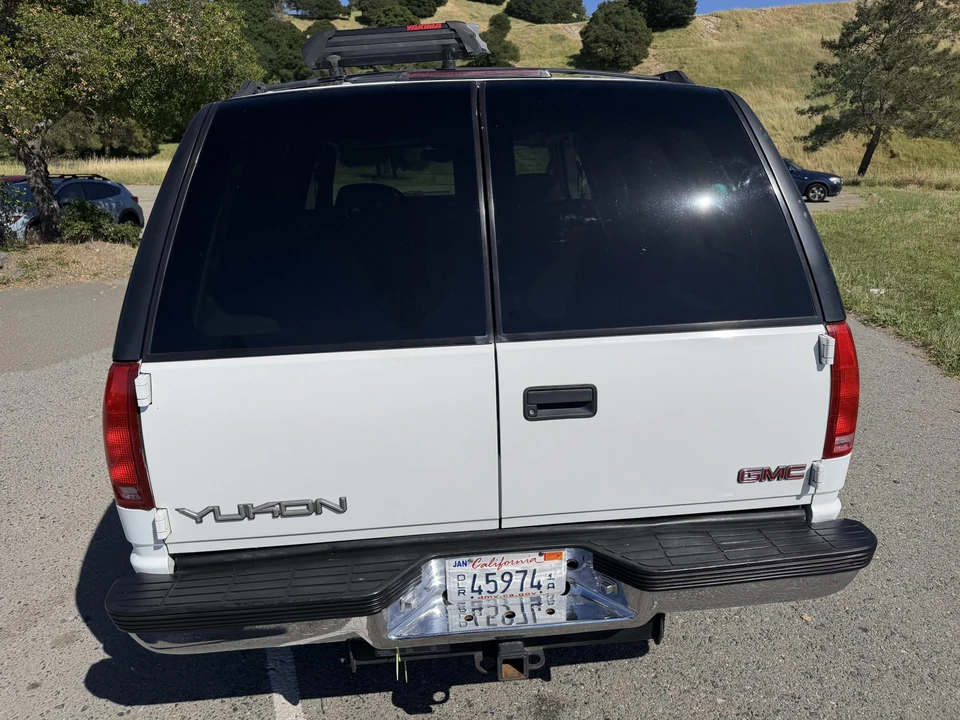 1998 GMC Yukon 1st Gen - Image 11 of 31
