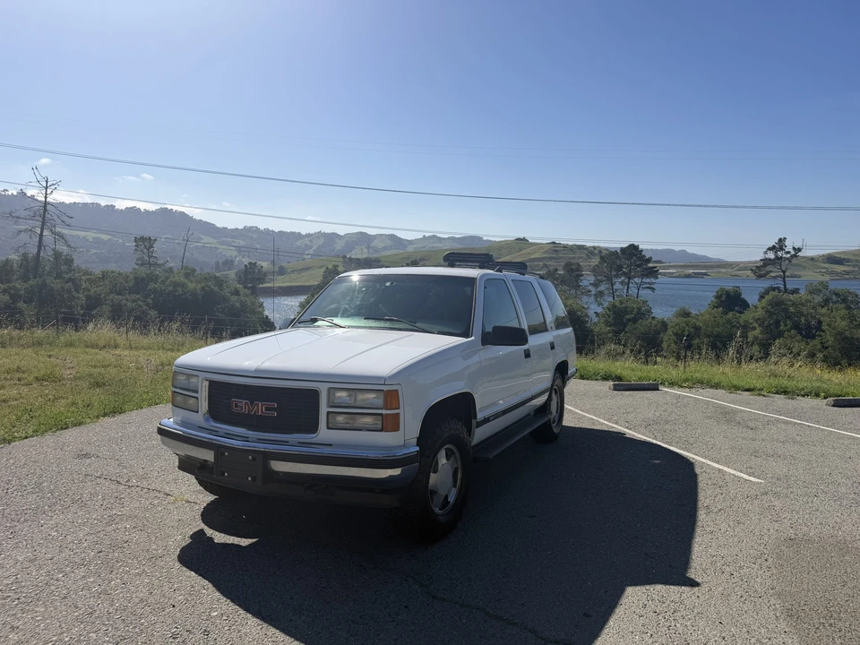 1998 GMC Yukon 1st Gen - Image 3 of 31