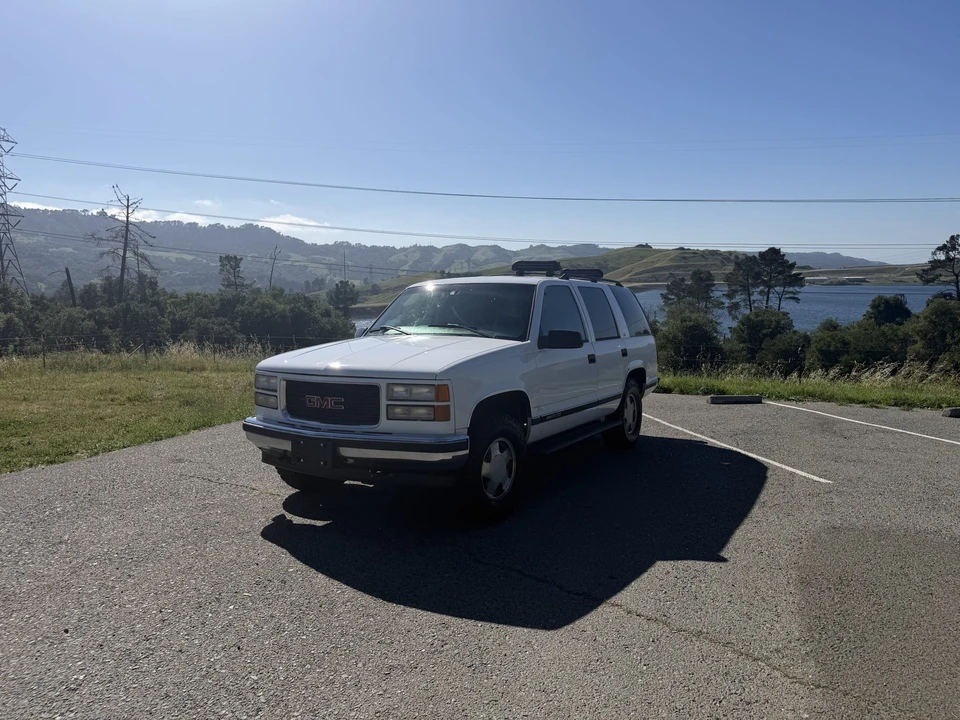 1998 GMC Yukon 1st Gen - Image 4 of 31