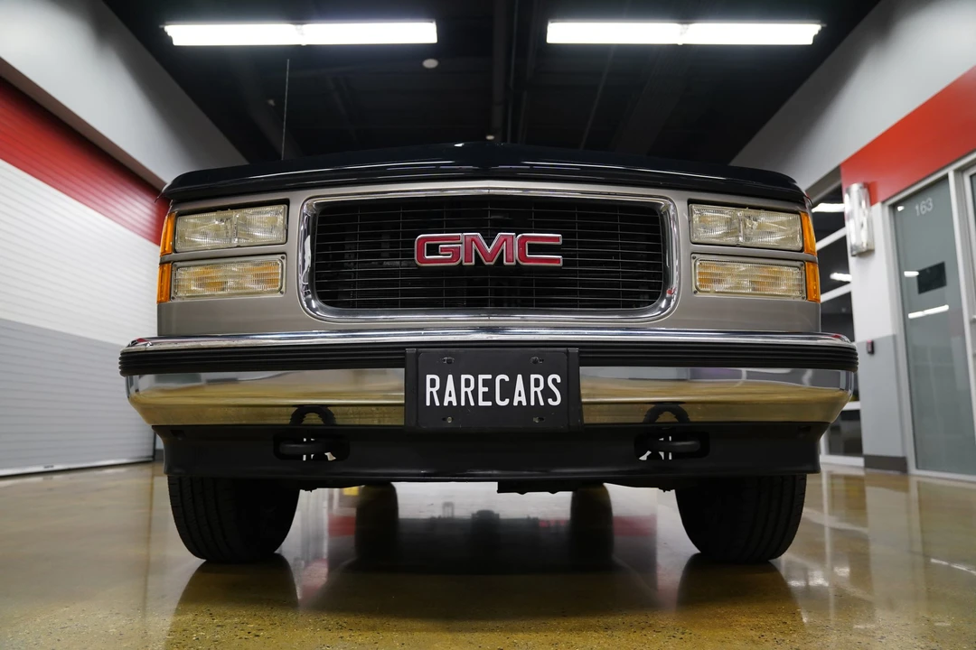 1998 GMC Yukon 1st Gen - Image 3 of 31