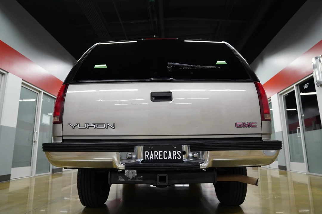 1998 GMC Yukon 1st Gen - Image 15 of 31