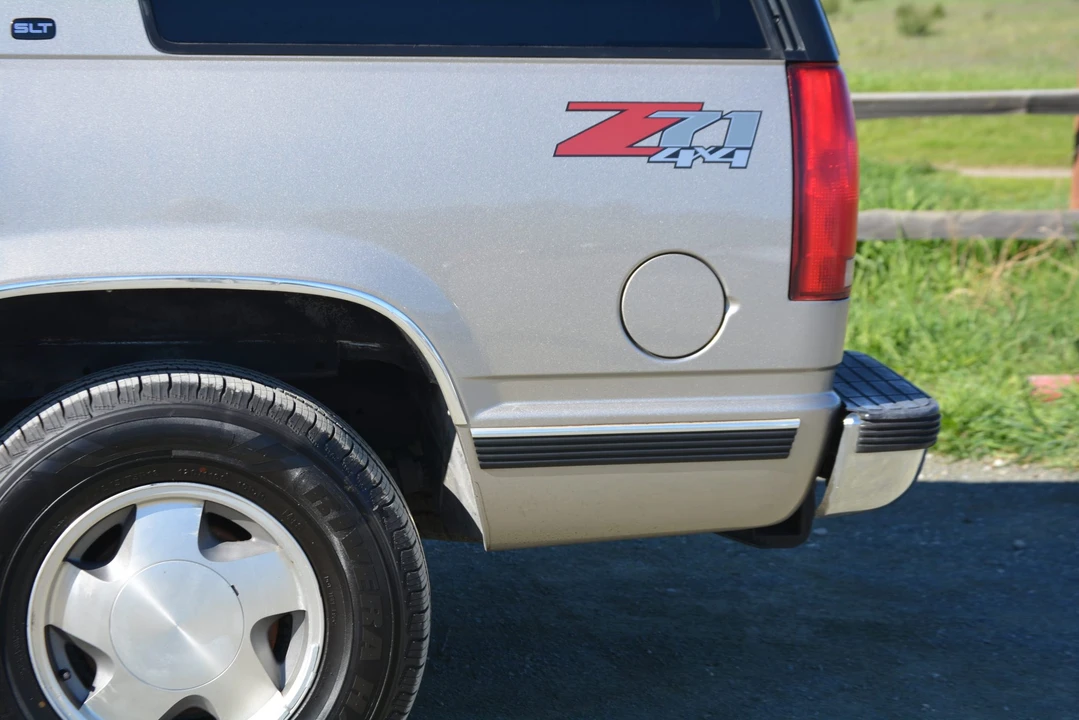 1998 GMC Yukon 1st Gen - Image 23 of 31