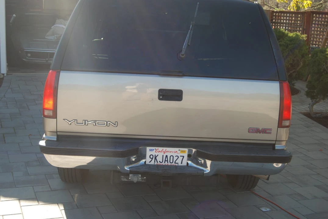 1998 GMC Yukon 1st Gen - Image 16 of 31