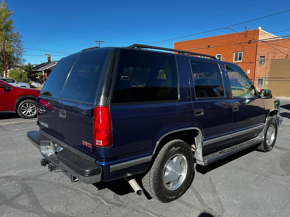1998 GMC Yukon 1st Gen - Image 17 of 31