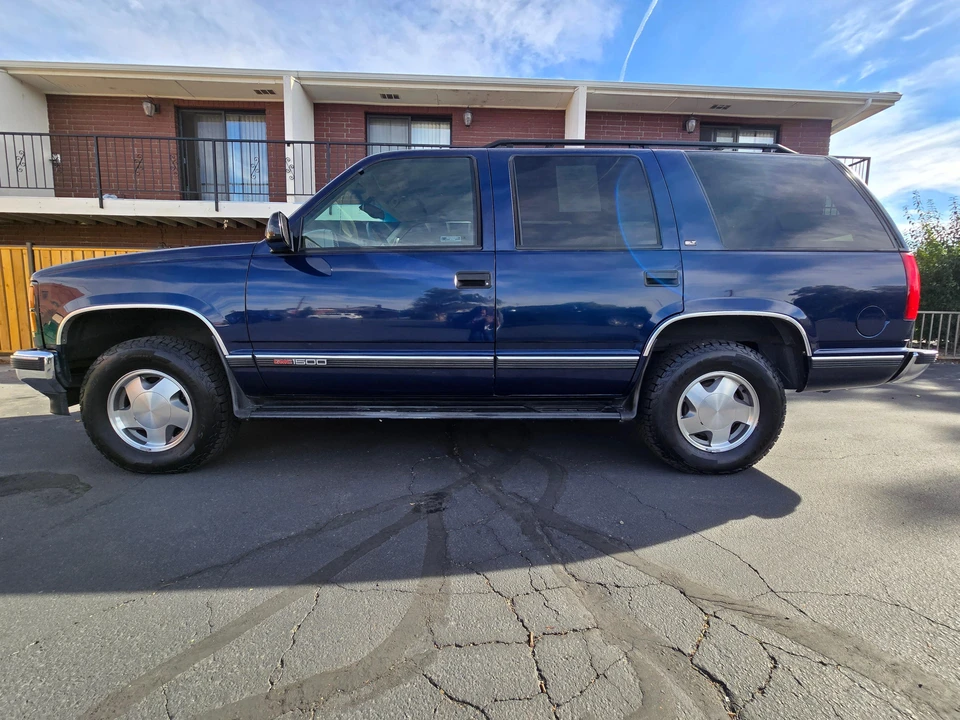 1998 GMC Yukon 1st Gen - Image 15 of 31