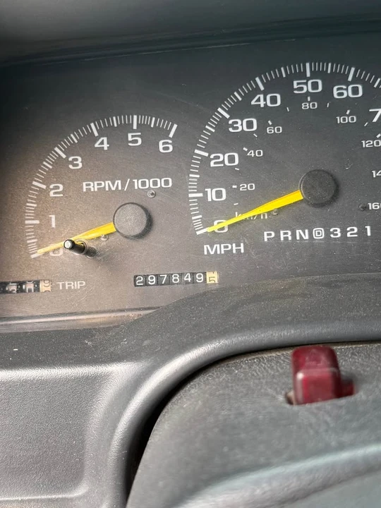 1998 GMC Sierra 1st Gen - Image 7 of 7