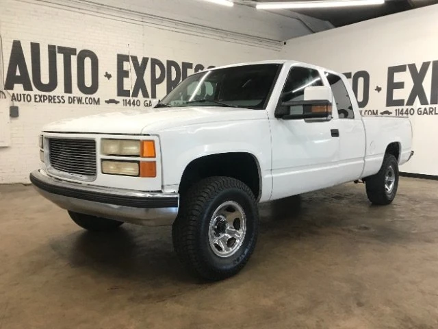1998 GMC Sierra 1st Gen - Image 2 of 5