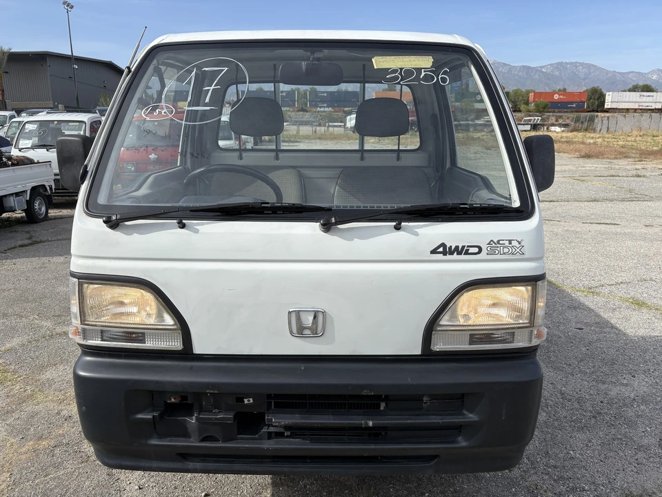 1998 Honda Acty 2nd Gen - Image 2 of 31