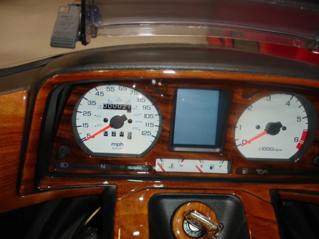 1998 Honda Gold Wing - Image 4 of 4