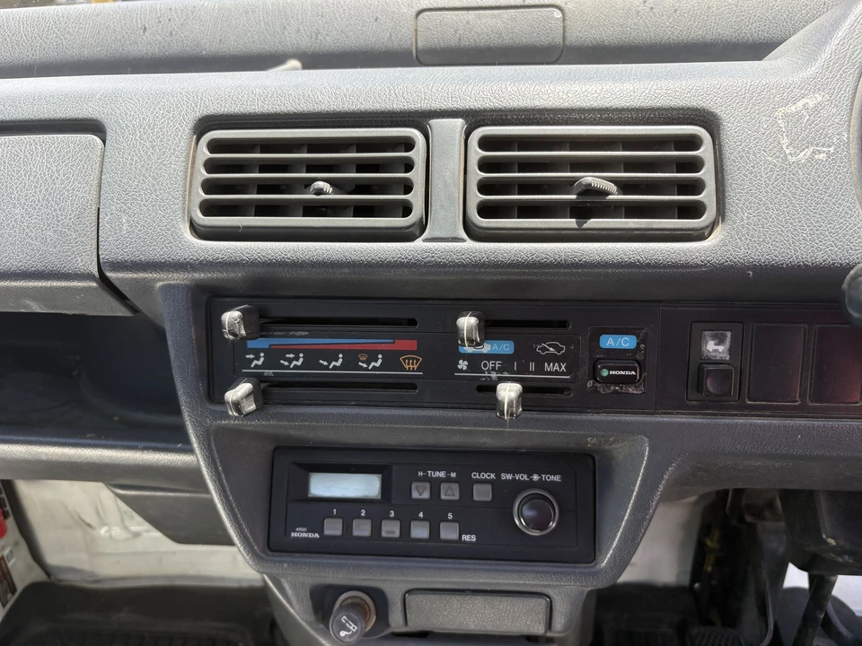 1998 Honda Acty 2nd Gen - Image 3 of 31