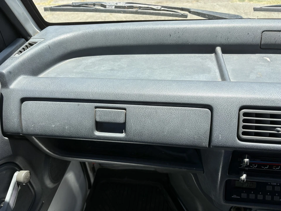 1998 Honda Acty 2nd Gen - Image 4 of 31