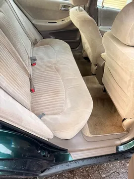 1998 Honda Accord - Image 3 of 10