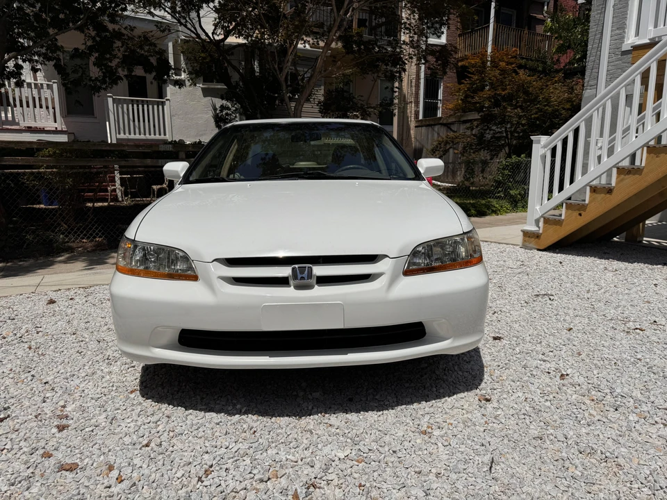1998 Honda Accord 6th Gen - Image 11 of 31