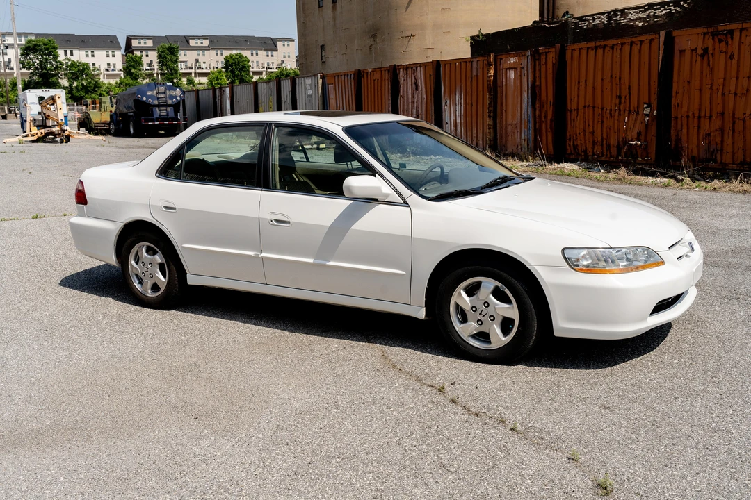 1998 Honda Accord 6th Gen - Image 10 of 31