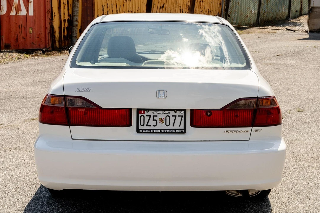1998 Honda Accord 6th Gen - Image 5 of 31