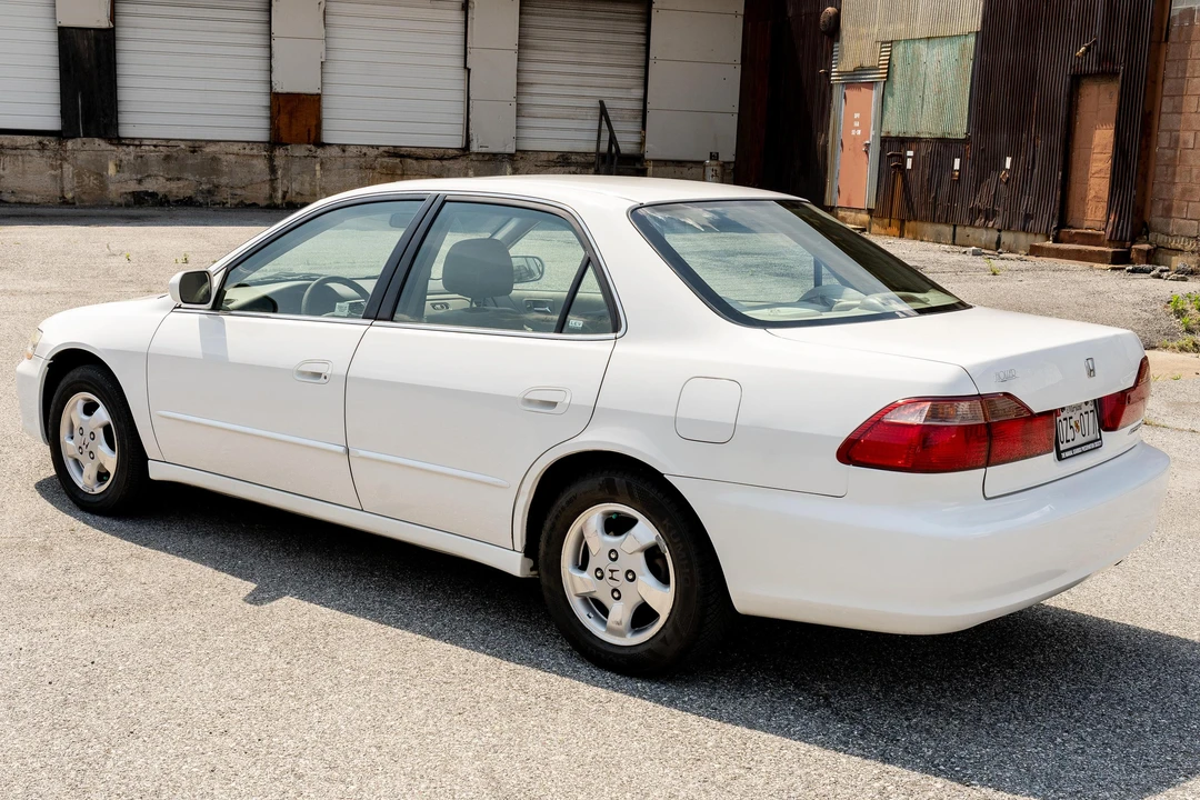 1998 Honda Accord 6th Gen - Image 4 of 31