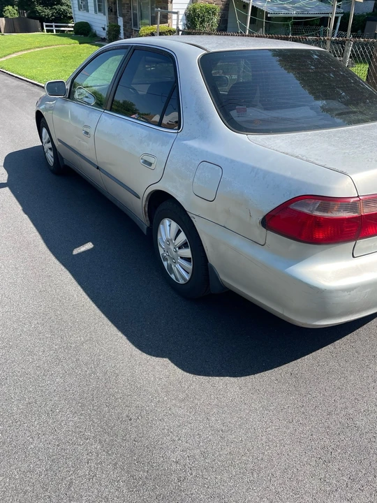 1998 Honda Accord 6th Gen - Image 2 of 7