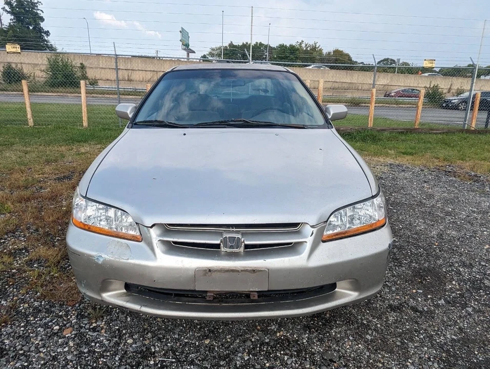 1998 Honda Accord 6th Gen - Image 8 of 21