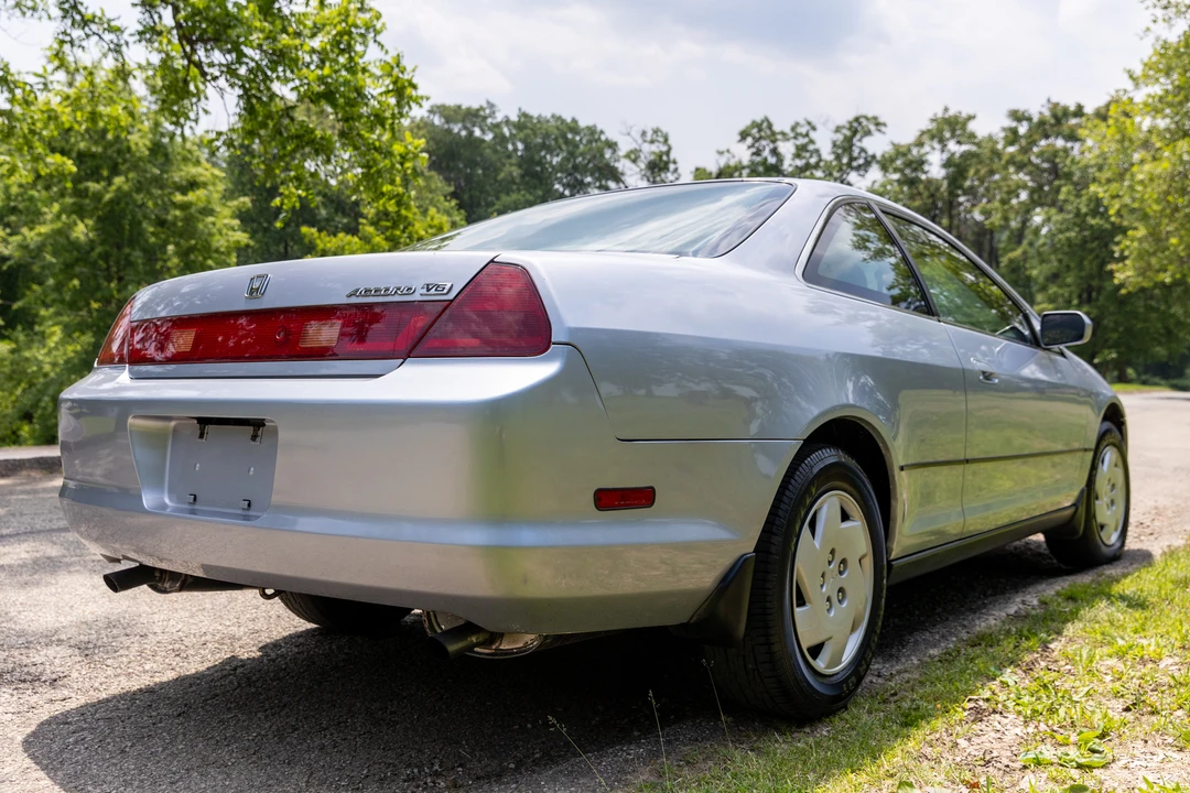 1998 Honda Accord 6th Gen - Image 17 of 31