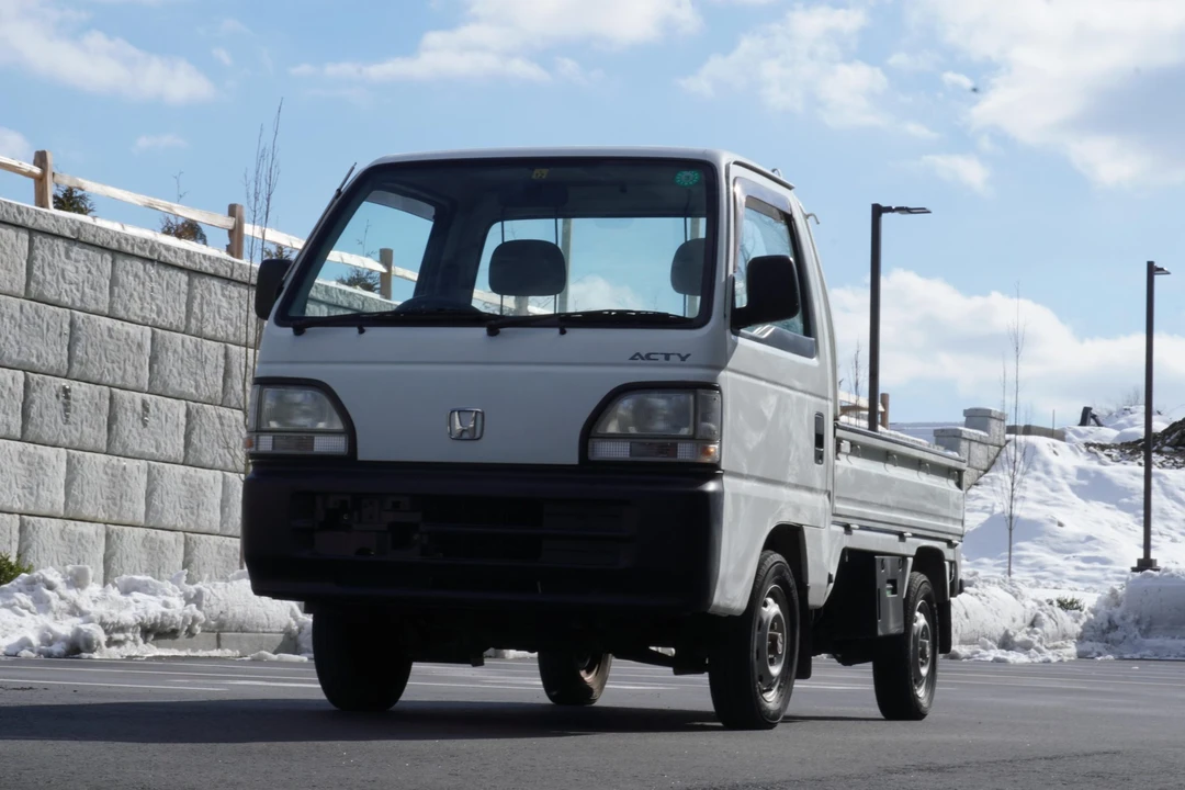 1998 Honda Acty 2nd Gen - Image 2 of 31
