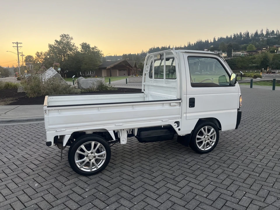 1998 Honda Acty 2nd Gen - Image 16 of 31