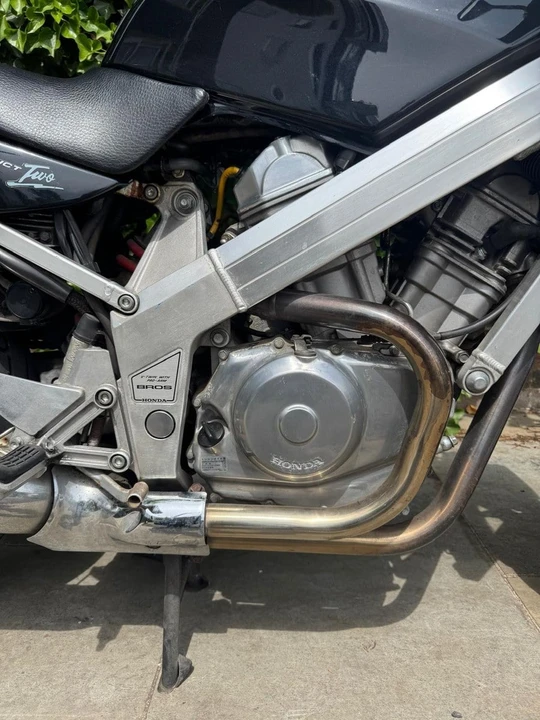 1998 Honda CB400 - Image 16 of 19