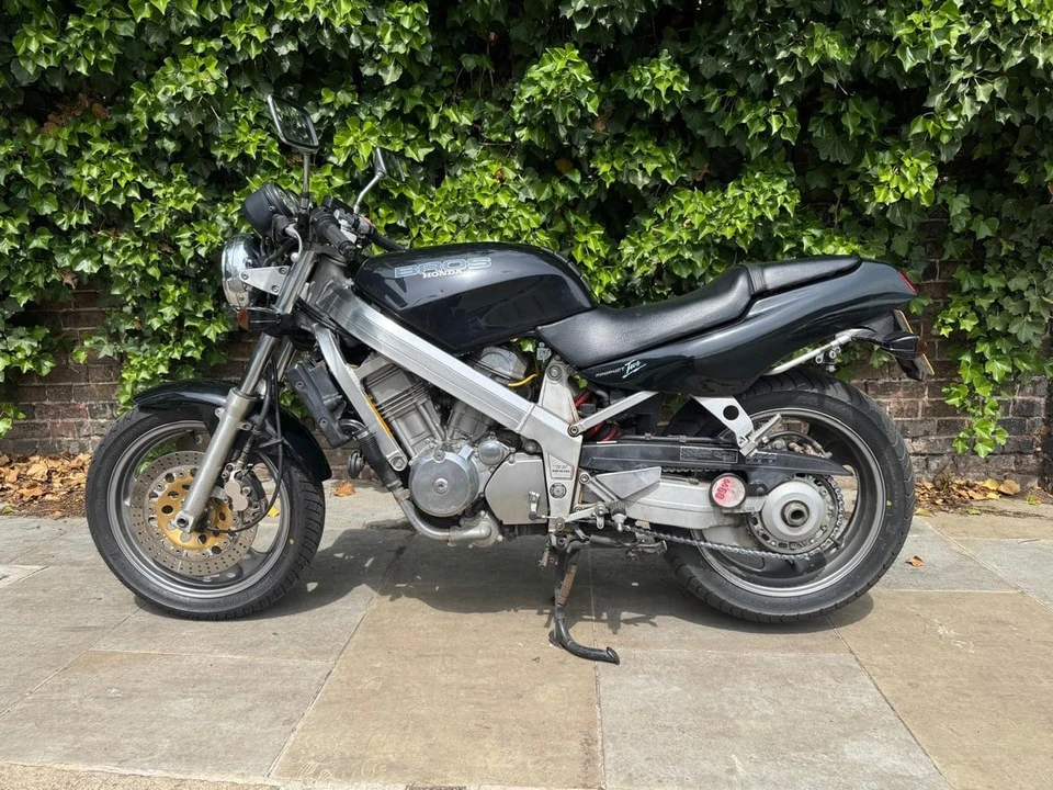 1998 Honda CB400 - Image 4 of 19