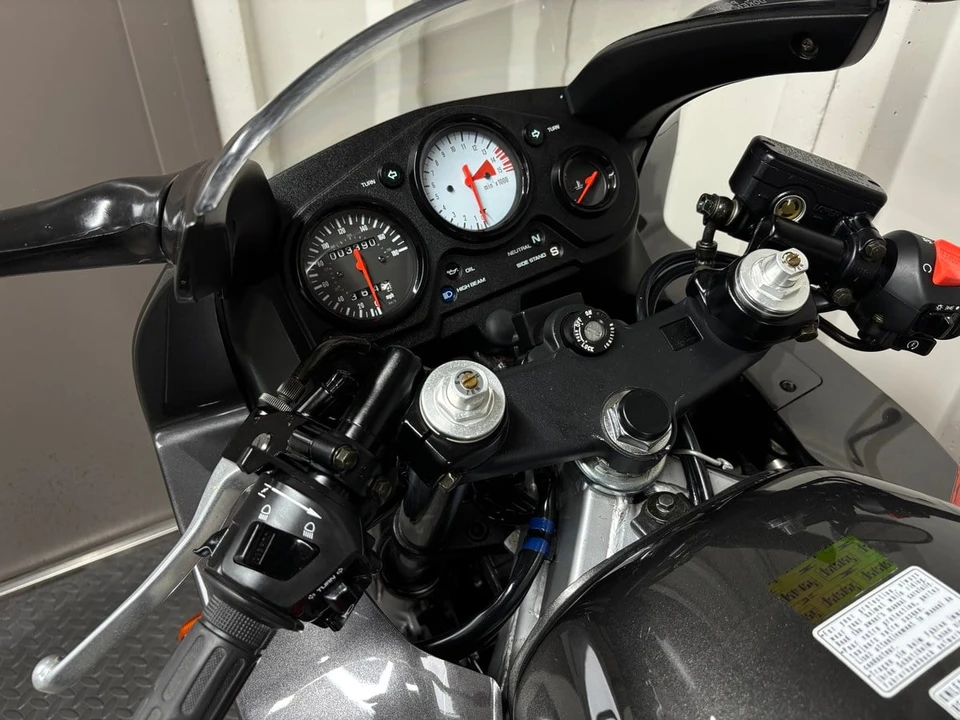 1998 Honda CBR - Image 17 of 29