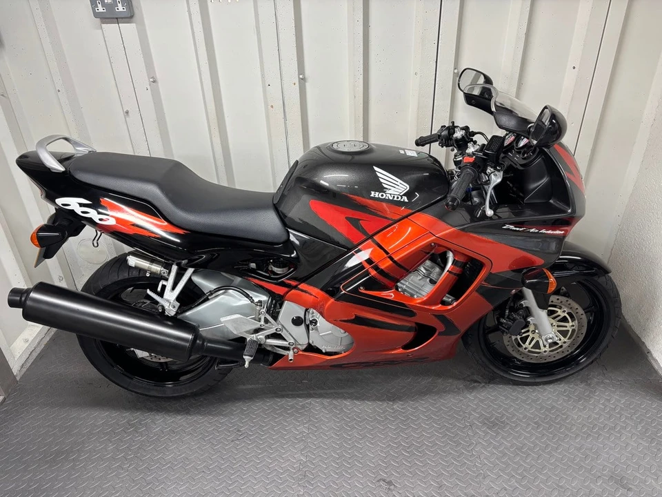 1998 Honda CBR - Image 8 of 29