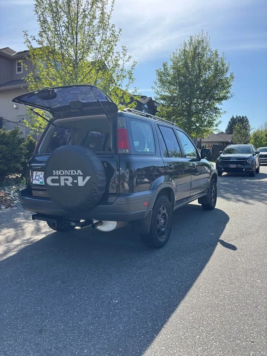 1998 Honda CR-V 1st Gen - Image 2 of 18