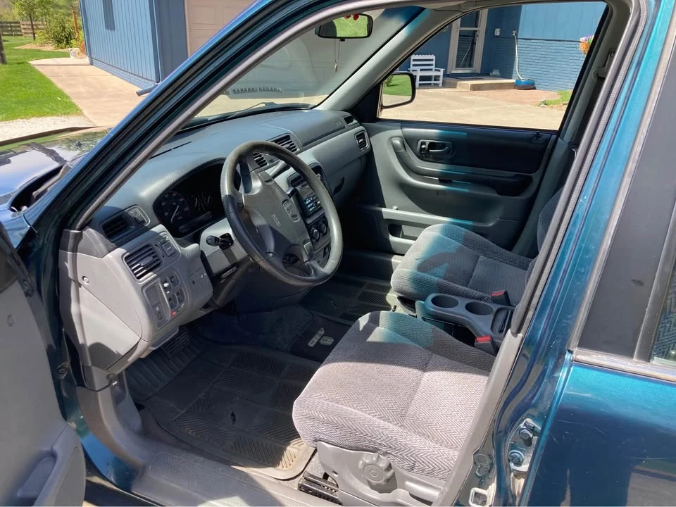 1998 Honda CR-V 1st Gen - Image 3 of 5
