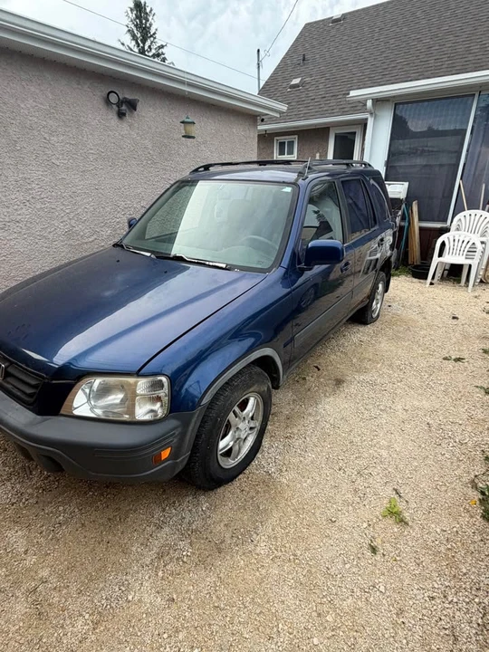 1998 Honda CR-V 1st Gen - Image 4 of 4