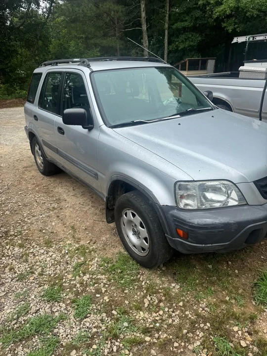 1998 Honda CR-V 1st Gen - Image 2 of 11